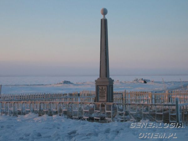 Kolyma, pomnik czerskiego