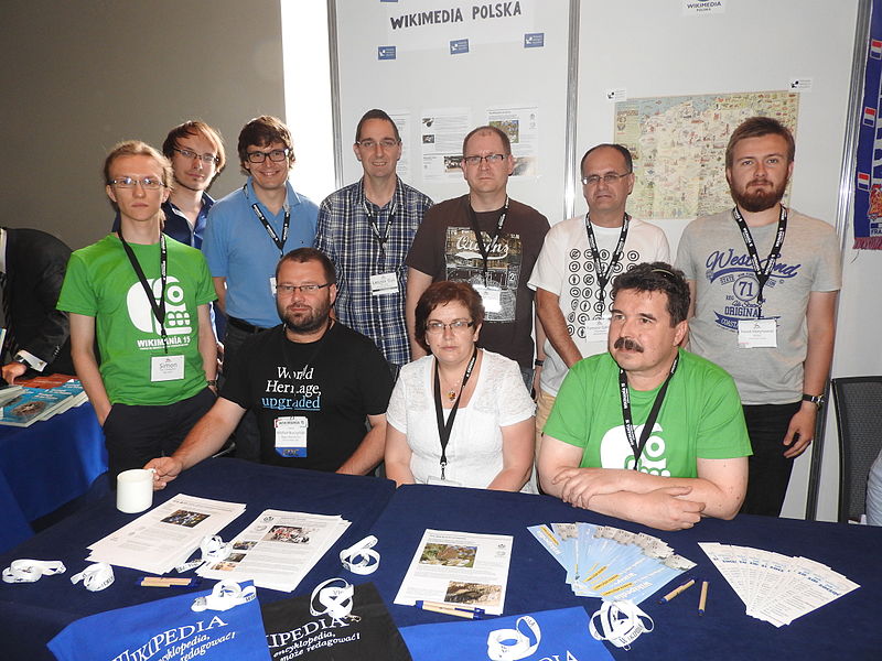 Wikimedia_Polska_at_Wikimania_2015_PolacyweWloszech