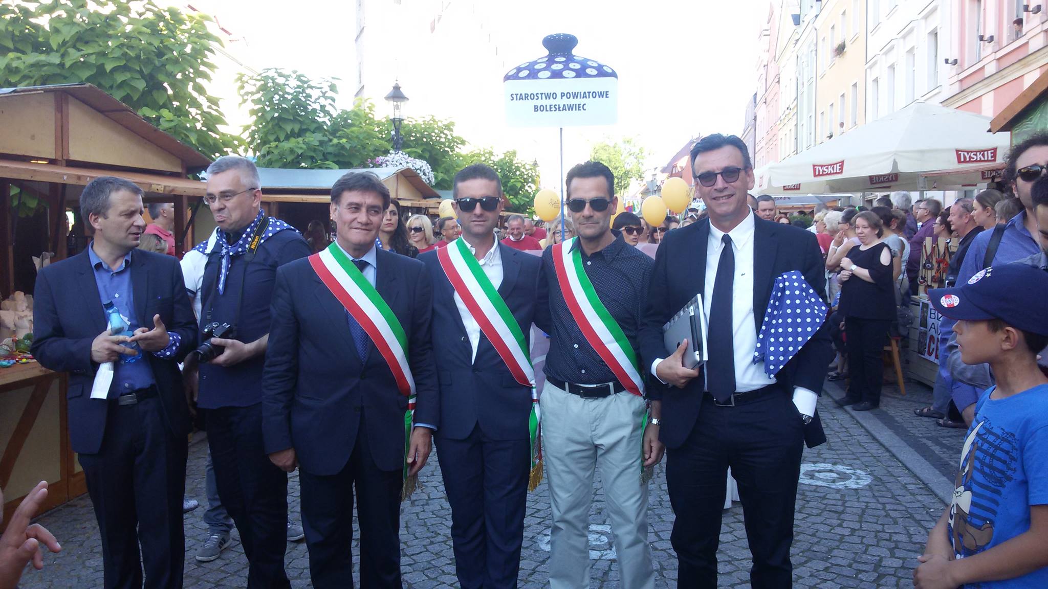 od lewej burmistrz Vietri sul Mare, Vallecorsa, Acuto Burgio